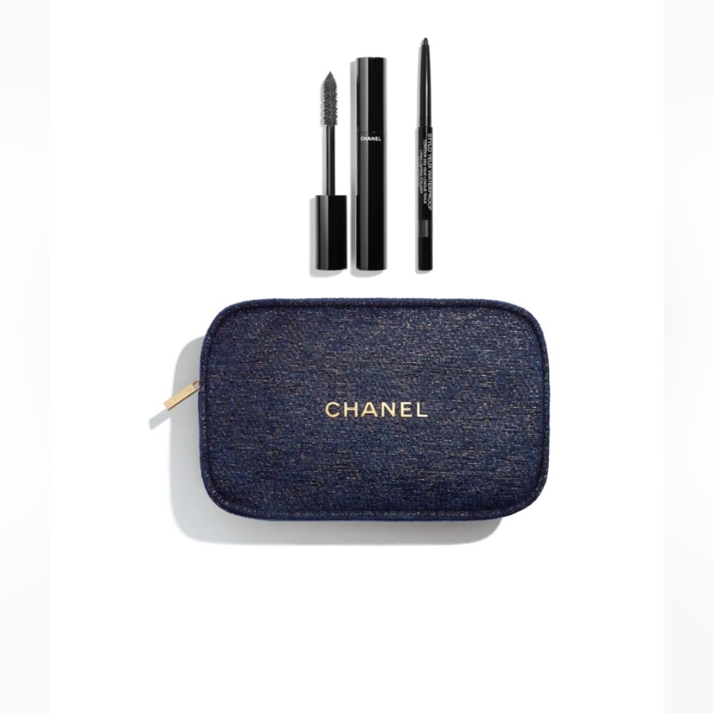 CHANEL Holiday Gift Set 2023 - “A Sight To See” Make Up Set Wrapped Perfect Gift